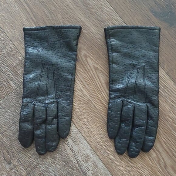 Leather gloves - Picture 13 of 16